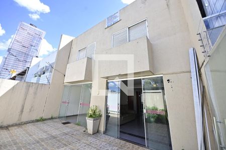 Casa para alugar com 5 quartos, 319m² em Setor Bueno, Goiânia