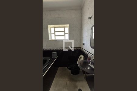 Banheiro de casa para alugar com 5 quartos, 374m² em Vila Scarpelli, Santo André