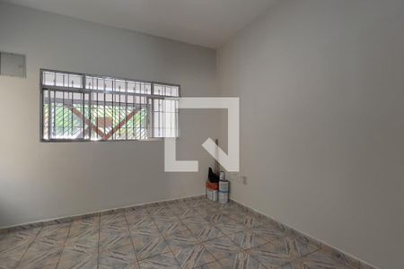Sala de casa para alugar com 3 quartos, 130m² em Jardim Presidente Dutra, Guarulhos