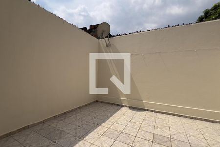 Área de Serviço de casa para alugar com 3 quartos, 130m² em Jardim Presidente Dutra, Guarulhos