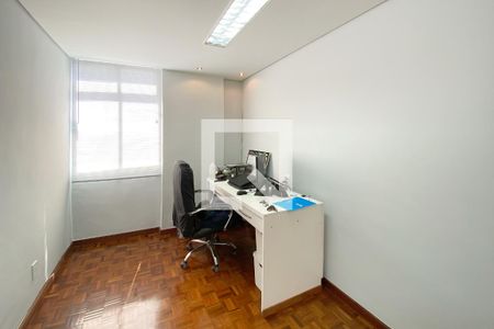Sala de Estar de apartamento à venda com 3 quartos, 70m² em Santa Efigênia, Belo Horizonte