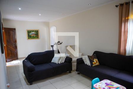 Sala de Estar de casa à venda com 3 quartos, 395m² em Jardim Pazini, São Paulo