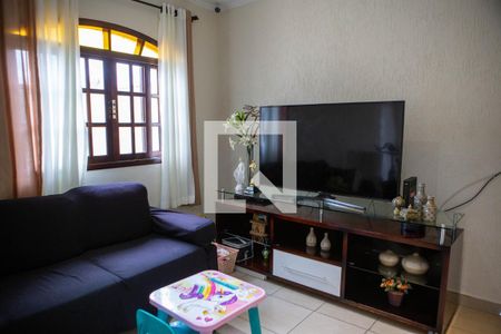 Sala de Estar de casa à venda com 3 quartos, 395m² em Jardim Pazini, São Paulo