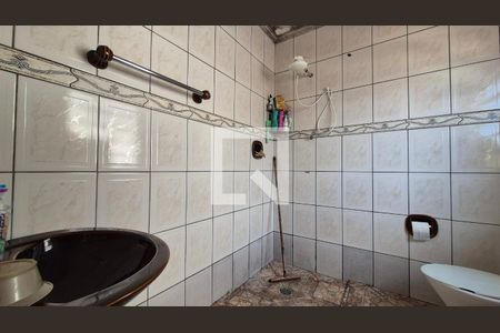 Banheiro da suíte de casa para alugar com 3 quartos, 179m² em Vila Metalúrgica, Santo André