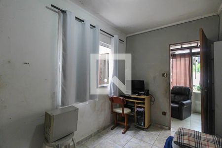 Casa para alugar com 3 quartos, 110m² em Vila Bancaria, São Paulo