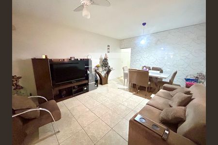 Sala de casa à venda com 3 quartos, 260m² em Vila Barros, Guarulhos