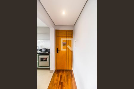 Entrada de apartamento à venda com 2 quartos, 92m² em Vila Boa Vista, Barueri