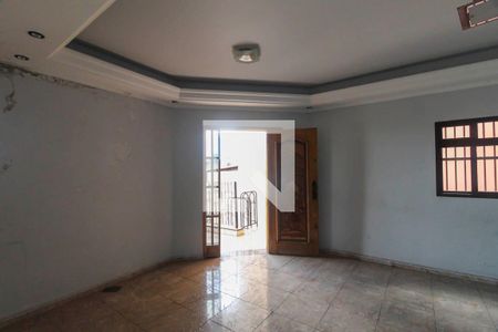 Casa à venda com 3 quartos, 200m² em Vila Industrial, São Paulo