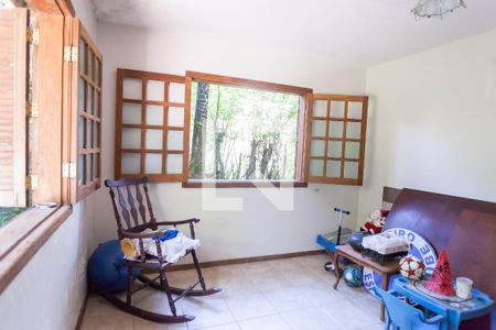 quarto 1 de casa de condomínio à venda com 3 quartos, 350m² em Ouro Velho Mansões, Nova Lima