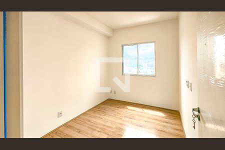 Quarto 1 de apartamento para alugar com 2 quartos, 37m² em Vila Isa, São Paulo