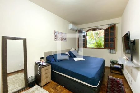 Quarto 1 de casa à venda com 3 quartos, 400m² em Cidade Nova, Belo Horizonte