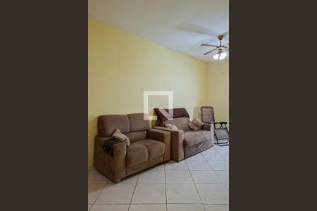 Sala de apartamento para alugar com 2 quartos, 100m² em Guilhermina, Praia Grande