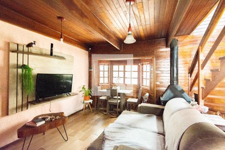 Casa à venda com 2 quartos, 105m² em Mato Grande, Canoas