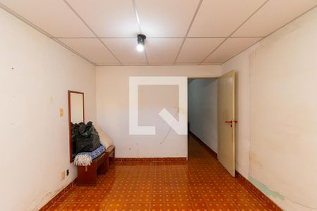 Casa à venda com 3 quartos, 200m² em Parque Novo Lar, São Paulo