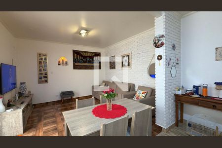 Casa à venda com 3 quartos, 137m² em Belém, São Paulo