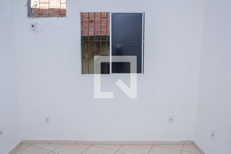 Quarto 1 de casa para alugar com 2 quartos, 70m² em Cosmos, Rio de Janeiro