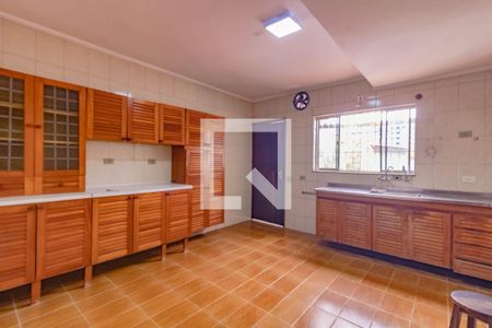 Casa à venda com 4 quartos, 170m² em Conjunto Residencial Jardim Canaa, São Paulo