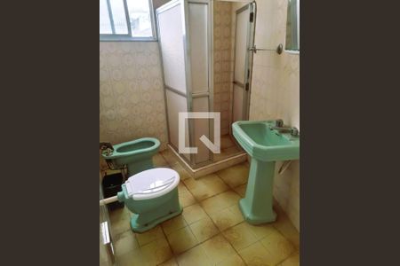 Banheiro de casa para alugar com 3 quartos, 65m² em Curicica, Rio de Janeiro
