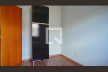 Quarto 1 de casa de condomínio à venda com 2 quartos, 49m² em Restinga, Porto Alegre