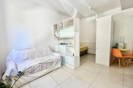Sala de apartamento à venda com 1 quarto, 28m² em Ipanema, Rio de Janeiro