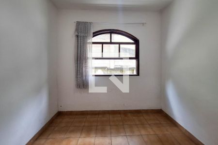 Quarto 1 de casa à venda com 3 quartos, 350m² em São Lourenço, Niterói