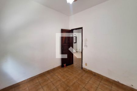 Quarto 1 de casa à venda com 3 quartos, 350m² em São Lourenço, Niterói