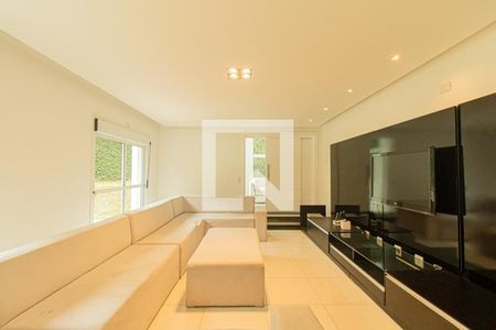 Sala de TV de casa para alugar com 3 quartos, 643m² em Barreirinha, Curitiba