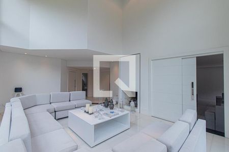 Sala de casa para alugar com 3 quartos, 643m² em Barreirinha, Curitiba