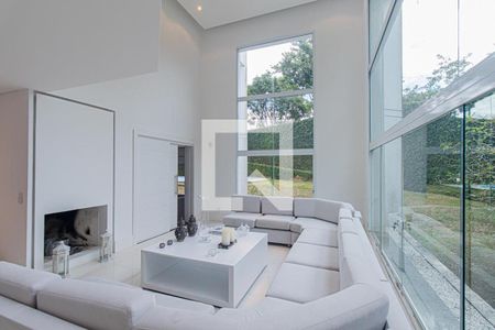 Sala de casa para alugar com 3 quartos, 643m² em Barreirinha, Curitiba