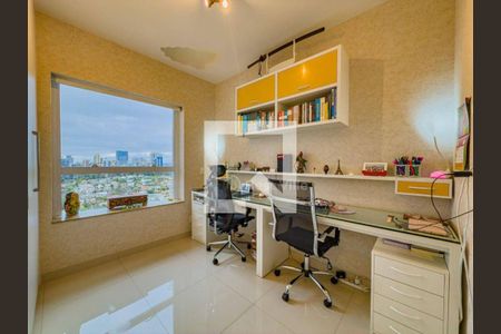 Apartamento à venda com 2 quartos, 70m² em Melville Empresarial II, Barueri