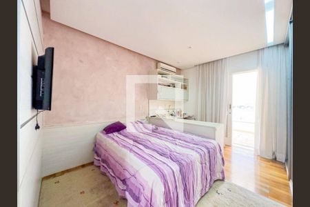 Casa à venda com 4 quartos, 585m² em Alphaville, Santana de Parnaíba