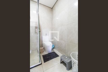 Banheiro da Suíte de casa à venda com 3 quartos, 191m² em Vila Boa Vista, Barueri