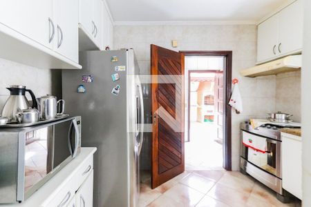 Casa à venda com 4 quartos, 165m² em Cidade São Francisco, São Paulo