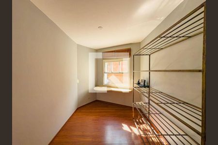 Casa à venda com 3 quartos, 350m² em Alphaville, Santana de Parnaíba