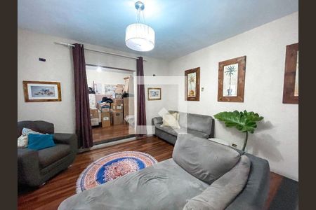 Casa à venda com 3 quartos, 140m² em Jardim Maria Tereza, Barueri