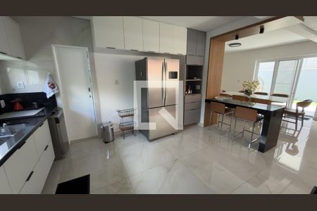 Casa de Condomínio para alugar com 4 quartos, 453m² em Dos Ipês, Vespasiano