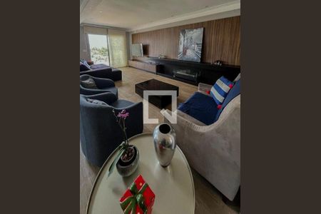 Casa de Condomínio à venda com 4 quartos, 300m² em Parque Sinai, Santana de Parnaíba