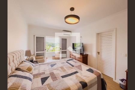 Casa de Condomínio à venda com 4 quartos, 364m² em Alphaville, Santana de Parnaíba