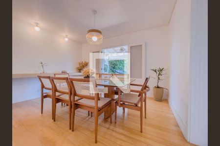 Casa de Condomínio à venda com 4 quartos, 364m² em Alphaville, Santana de Parnaíba