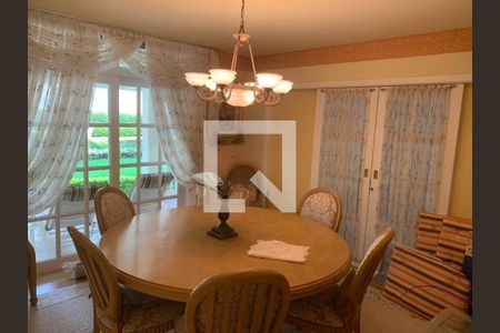 Casa à venda com 4 quartos, 500m² em Alphaville Residencial Um, Barueri