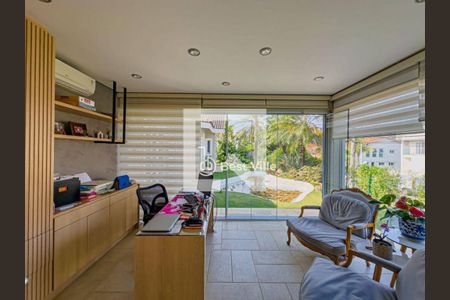 Casa à venda com 3 quartos, 390m² em Residencial Onze (Alphaville), Santana de Parnaíba