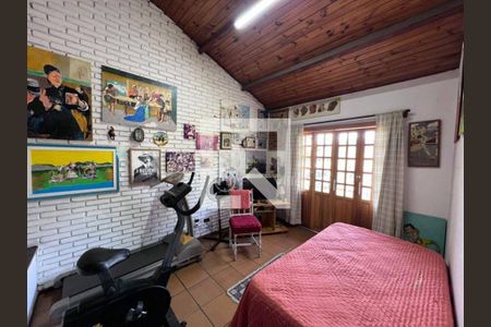 Casa à venda com 3 quartos, 250m² em Residencial Tres (Alphaville), Santana de Parnaíba