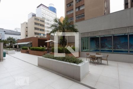 Área comum de kitnet/studio para alugar com 1 quarto, 40m² em Centro, Curitiba
