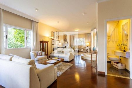 Casa à venda com 4 quartos, 320m² em Residencial Onze (Alphaville), Santana de Parnaíba