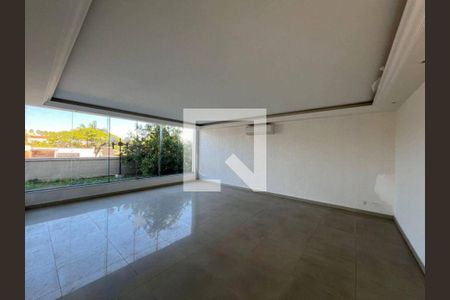 Casa à venda com 4 quartos, 620m² em Residencial Cinco (Alphaville), Santana de Parnaíba