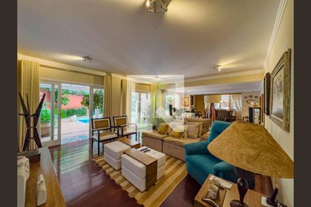 Casa à venda com 4 quartos, 450m² em Residencial Cinco (Alphaville), Santana de Parnaíba