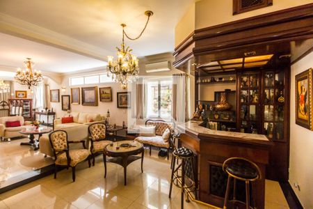 Sala de casa de condomínio para alugar com 4 quartos, 360m² em Alphaville, Santana de Parnaíba