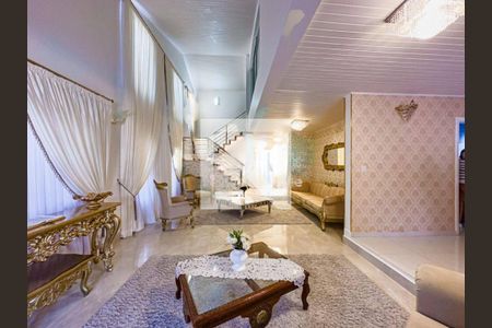 Casa à venda com 4 quartos, 285m² em Residencial Onze (Alphaville), Santana de Parnaíba