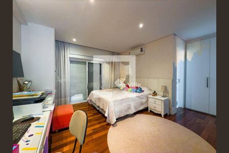 Casa à venda com 4 quartos, 700m² em Centro Comercial Jubran, Barueri