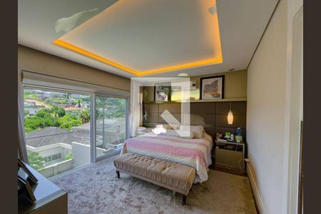 Casa à venda com 4 quartos, 700m² em Centro Comercial Jubran, Barueri